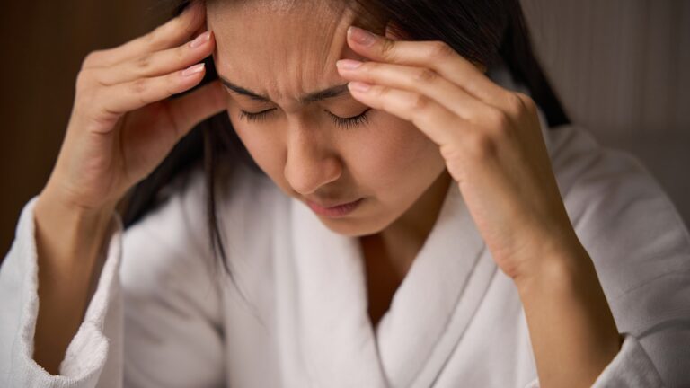 perempuan penderita vertigo